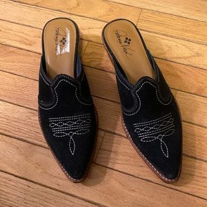 Patricia Nash Western Mules